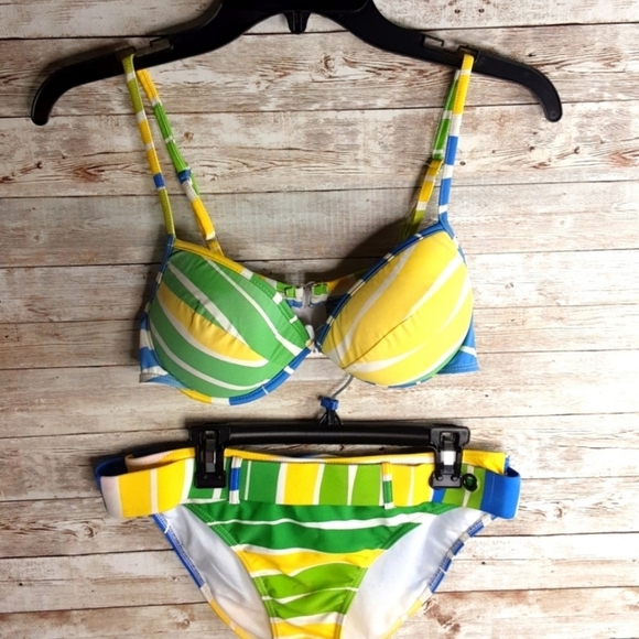 Allure Couture Super Cute Multi Color Bikini Size 10 M - Picture 1 of 7